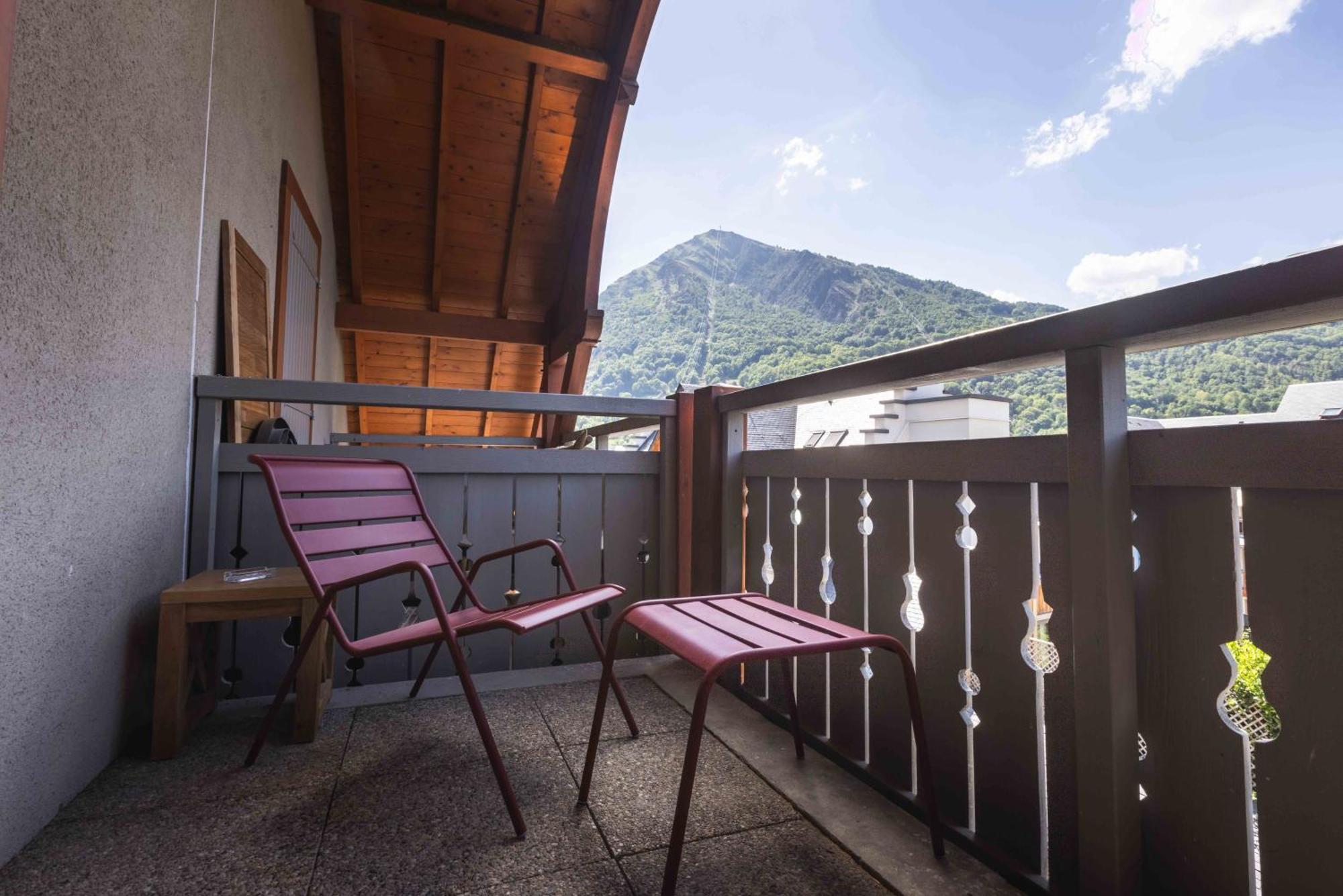 Le Rioumajou 2 - Grand T4 - Piscine - Centre St Lary Apartment Saint-Lary-Soulan Exterior photo